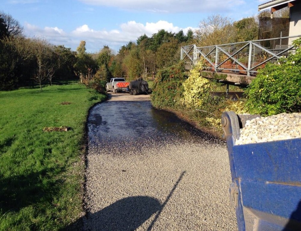 Tar and Chipping Driveways Limerick, Tar and Chip Driveway ...