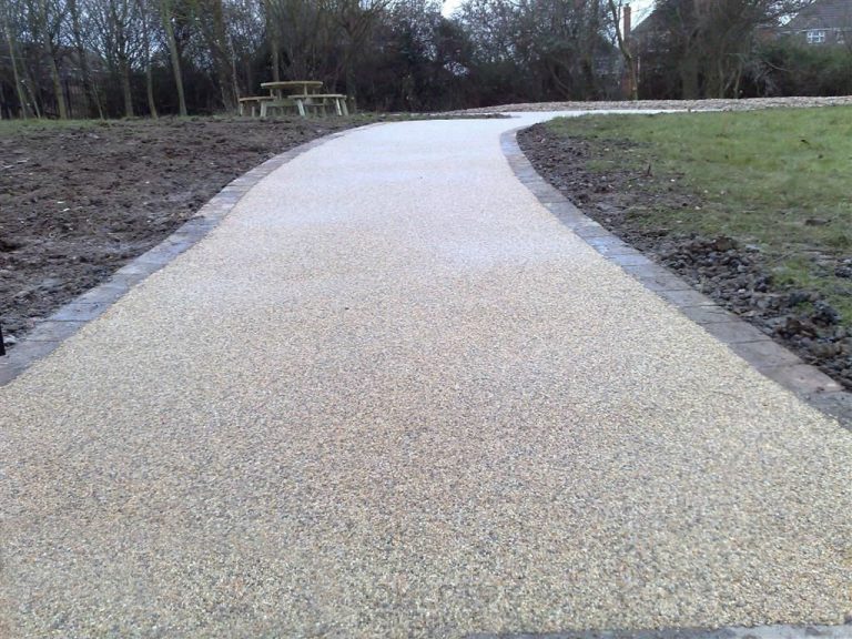 Tar and Chipping Driveways Limerick, Tar and Chip Driveway Installations