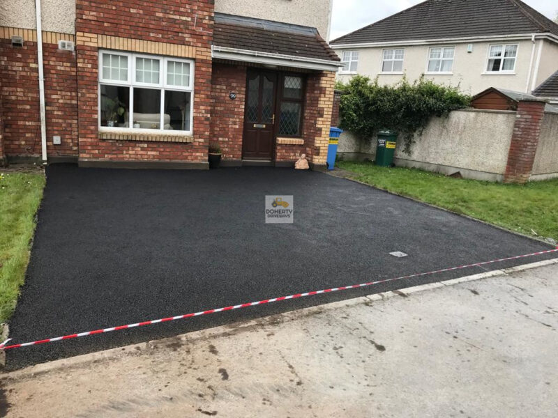 Stone Mastic Asphalt Driveway by Doherty Driveways in Dooradoyle, Co. Limerick (2)
